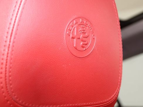 Used 2019 Alfa Romeo Stelvio w/ Nero Edizione RWD image 12