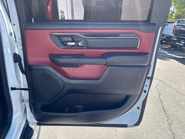 Used 2022 RAM 1500 TRX AWD/4WD image 38
