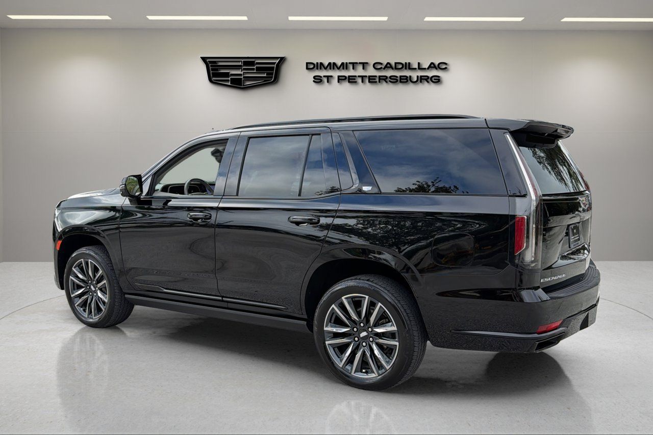 Used 2024 Cadillac Escalade Sport Platinum AWD/4WD image 3