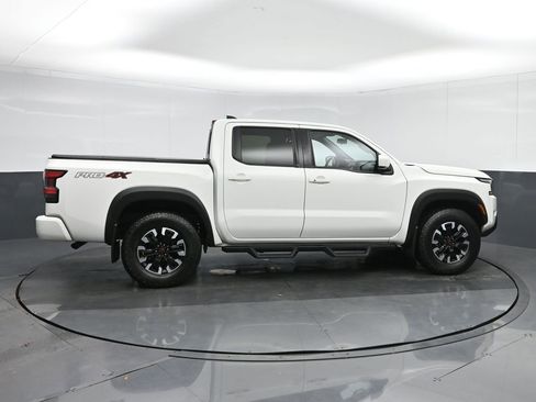 Used 2022 Nissan Frontier PRO-4X w/ Off-Road Protection Package image 8