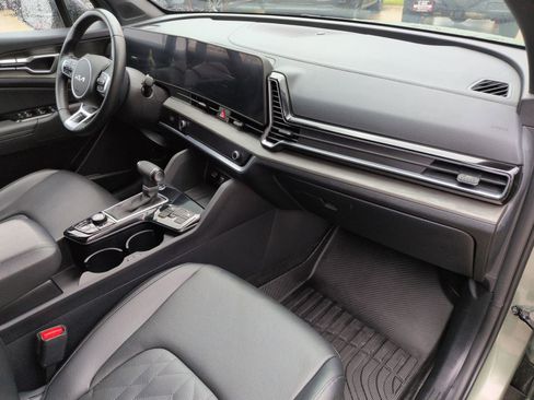Used 2025 Kia Sportage X-Line image 32