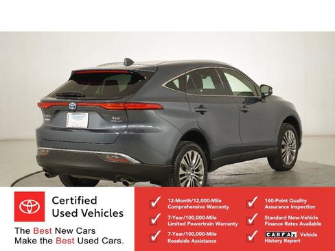 Certified 2022 Toyota Venza XLE image 8