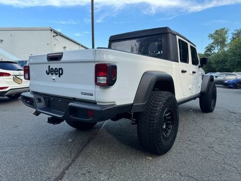 Used 2020 Jeep Gladiator Sport AWD/4WD image 6