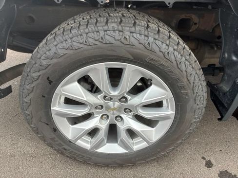 Used 2021 Chevrolet Silverado 1500 Custom RWD image 11