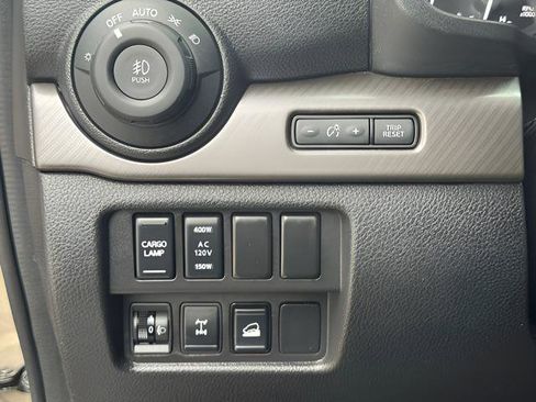 Used 2024 Nissan Titan PRO-4X w/ Off Road Protection Package image 27