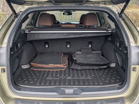 Used 2023 Subaru Outback Touring image 27