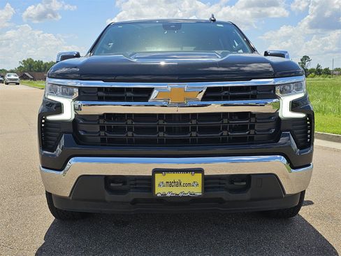 New 2025 Chevrolet Silverado 1500 LT image 2
