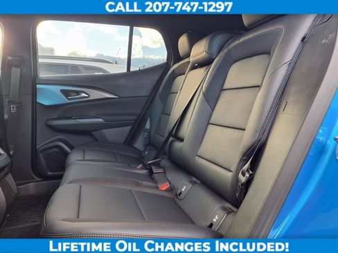 New 2026 Chevrolet Equinox EV LT w/ LPO, Blackout Package image 18