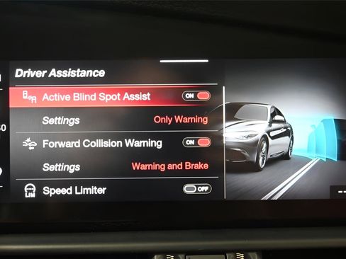 Used 2020 Alfa Romeo Giulia AWD w/ Quick Order Package 22J Sport image 28