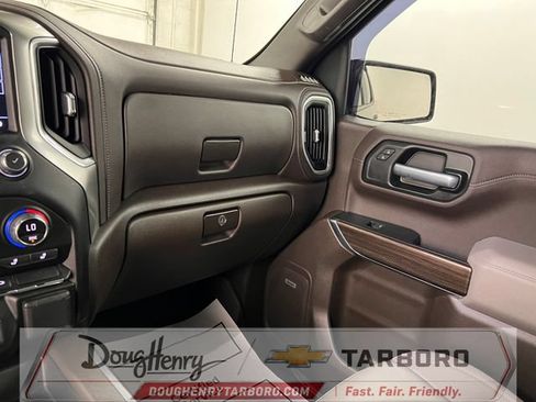 Used 2021 Chevrolet Silverado 1500 LT Trail Boss w/ Convenience Package II AWD/4WD image 44