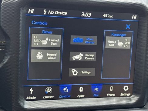 Used 2023 Jeep Wrangler Unlimited Sahara w/ Cold Weather Group image 30