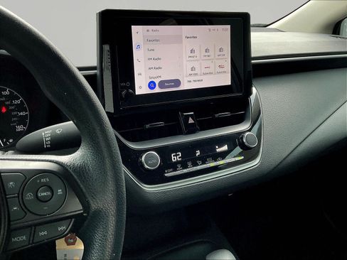 Used 2024 Toyota Corolla LE FWD image 9