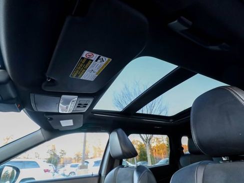 Used 2022 Mitsubishi Outlander SEL Black Edition image 36