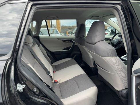 Used 2024 Toyota RAV4 XLE image 10
