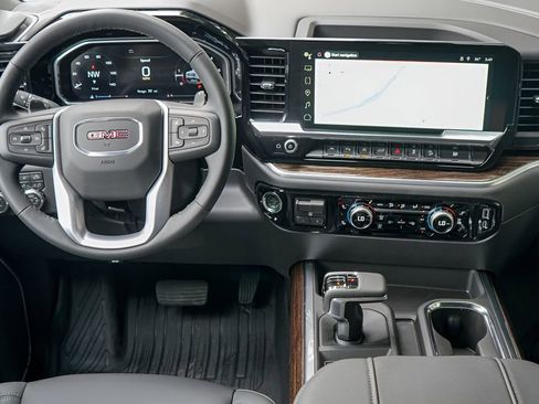 New 2026 GMC Sierra 1500 Elevation w/ Elevation Premium Package AWD/4WD image 22