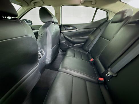 Used 2022 Nissan Maxima SV w/ Floor Mat Group FWD image 24