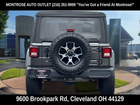 Used 2018 Jeep Wrangler Sport AWD/4WD image 6