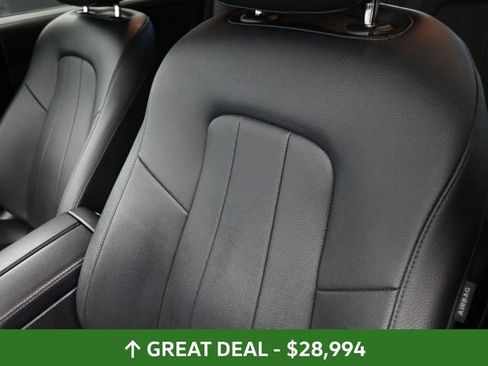 Used 2023 Mercedes-Benz GLB 250 4MATIC image 19