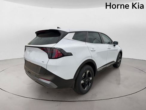 New 2026 Kia Sportage LX AWD/4WD image 4