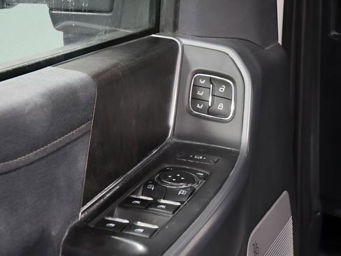 Used 2024 Ford F250 Lariat w/ Lariat Ultimate Package image 21