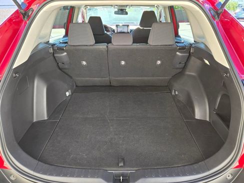 Used 2023 Toyota RAV4 LE AWD/4WD image 18