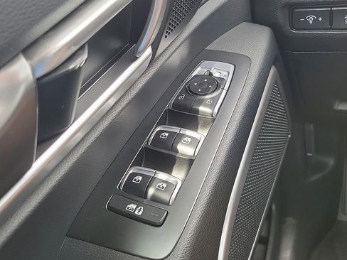Used 2025 Kia Telluride S AWD/4WD image 14