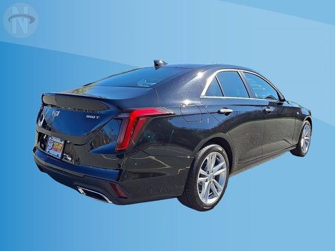 Used 2024 Cadillac CT4 Luxury RWD image 12