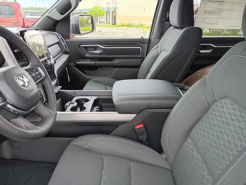 New 2026 RAM 1500 Big Horn AWD/4WD image 12