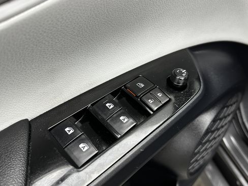 Used 2017 Toyota Prius Two w/ Prius Two Safety Plus Package image 10