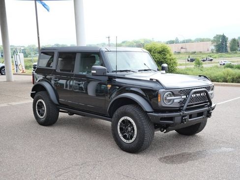 Certified 2022 Ford Bronco Badlands AWD/4WD image 3
