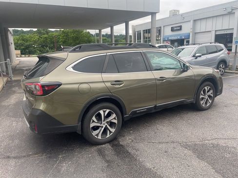 Used 2021 Subaru Outback Limited AWD/4WD image 10
