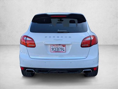 Used 2013 Porsche Cayenne AWD/4WD image 7
