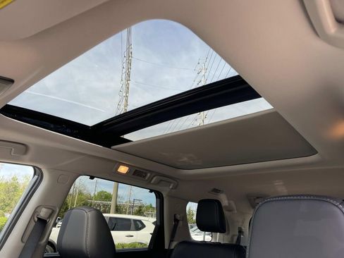 New 2026 Nissan Pathfinder Platinum AWD/4WD image 26