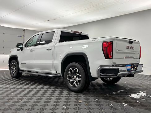 New 2026 GMC Sierra 1500 SLT w/ SLT Premium Package image 10