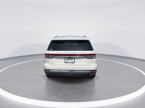 Used 2023 Lincoln Aviator Reserve w/ Equipment Group 201A RWD image 6