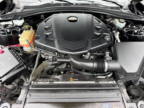 Used 2018 Chevrolet Camaro LT w/ RS Package RWD image 11