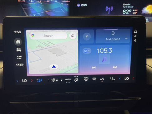 Used 2024 Lincoln Nautilus Premier w/ Equipment Group 102A image 11