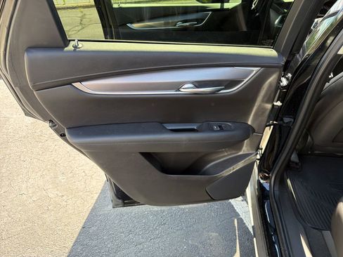 Used 2019 Cadillac XT5 Luxury AWD/4WD image 39
