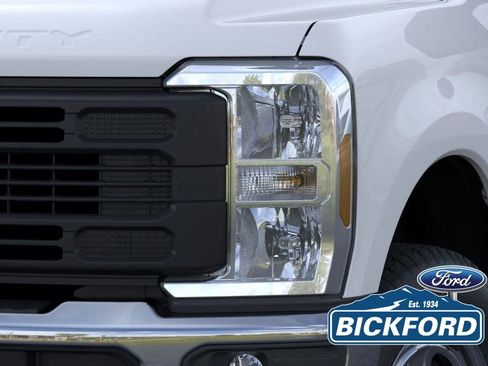 New 2026 Ford F250 XL w/ XL Driver Assist Package image 18