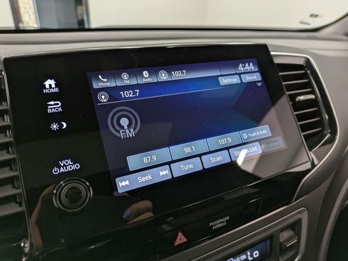 Used 2019 Honda Passport EX-L image 12