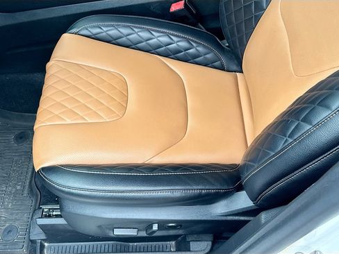 Used 2024 Ford Edge Titanium w/ Titanium Elite Package AWD/4WD image 22