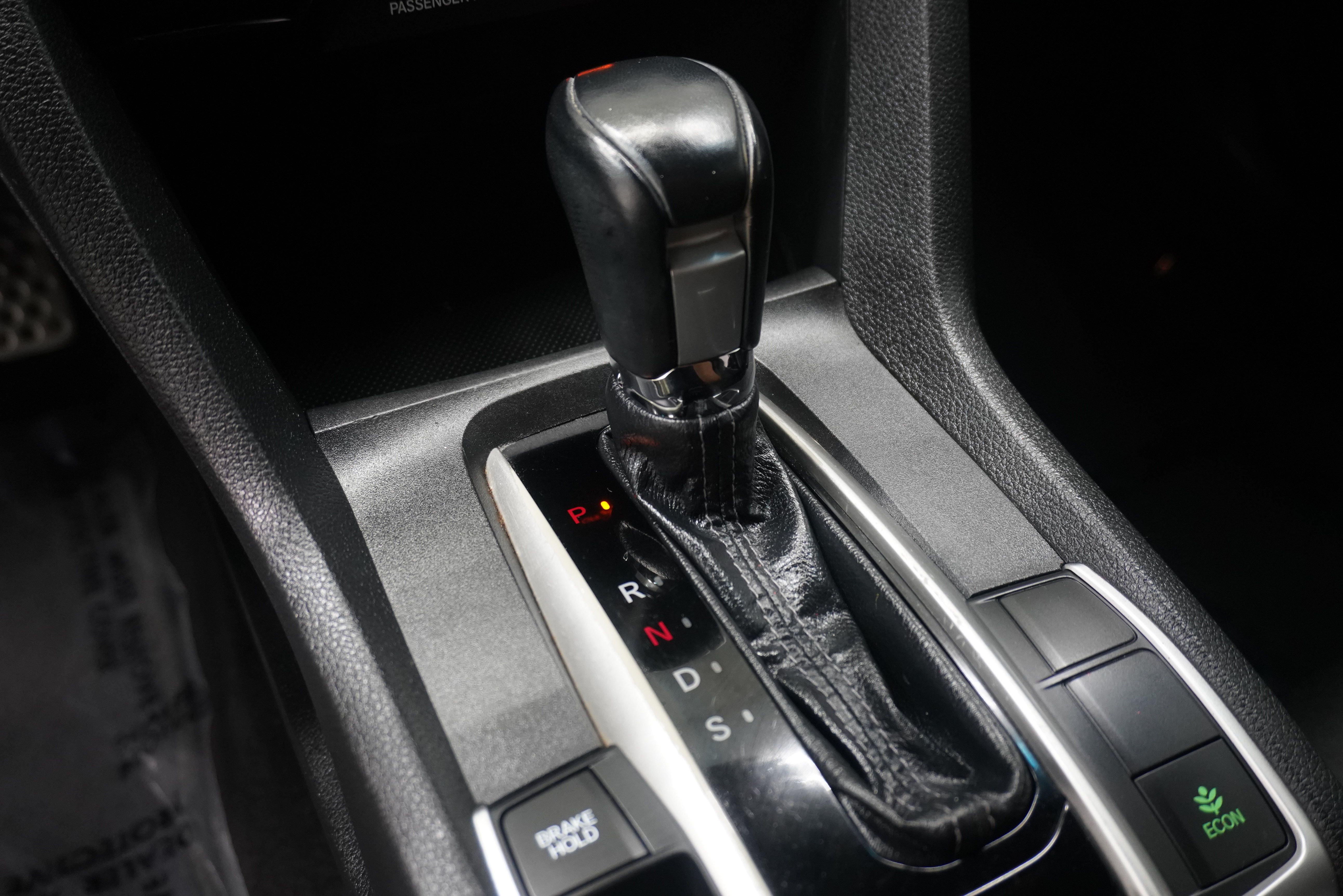 Used 2021 Honda Civic Sport image 18