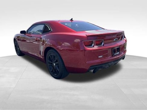 Used 2013 Chevrolet Camaro LT RWD image 5