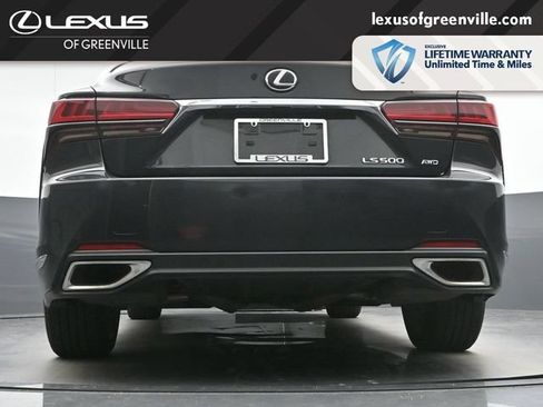 Certified 2023 Lexus LS 500 AWD w/ Interior Upgrade Package image 33