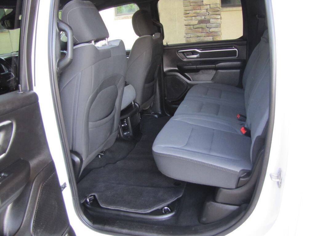 Used 2023 RAM 1500 Big Horn AWD/4WD image 15