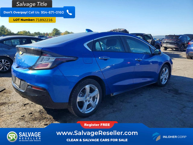Used 2017 Chevrolet Volt LT w/ Comfort Package FWD image 4