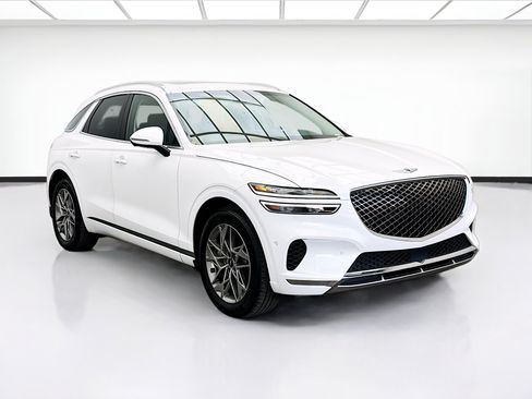 Used 2023 Genesis GV70 2.5T w/ Advanced Package AWD/4WD image 3