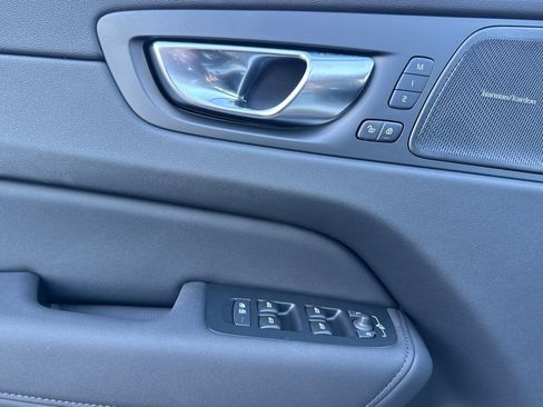 New 2026 Volvo XC60 B5 Ultra w/ Climate Package image 11