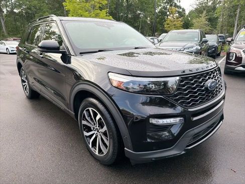Used 2020 Ford Explorer ST w/ Premium Technology Package AWD/4WD image 3