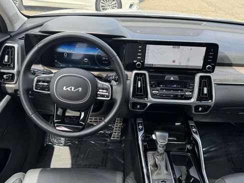 Used 2023 Kia Sorento SX Prestige AWD/4WD image 34